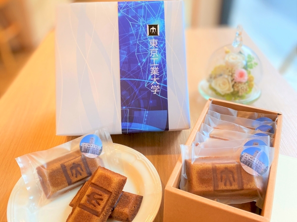ナチュラル カフェ & パティスリー ティーフル